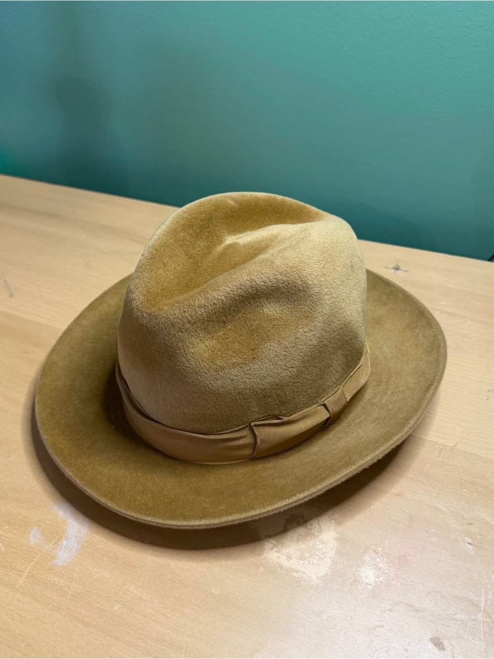 Selentino Velour Fedora Hat in Camel